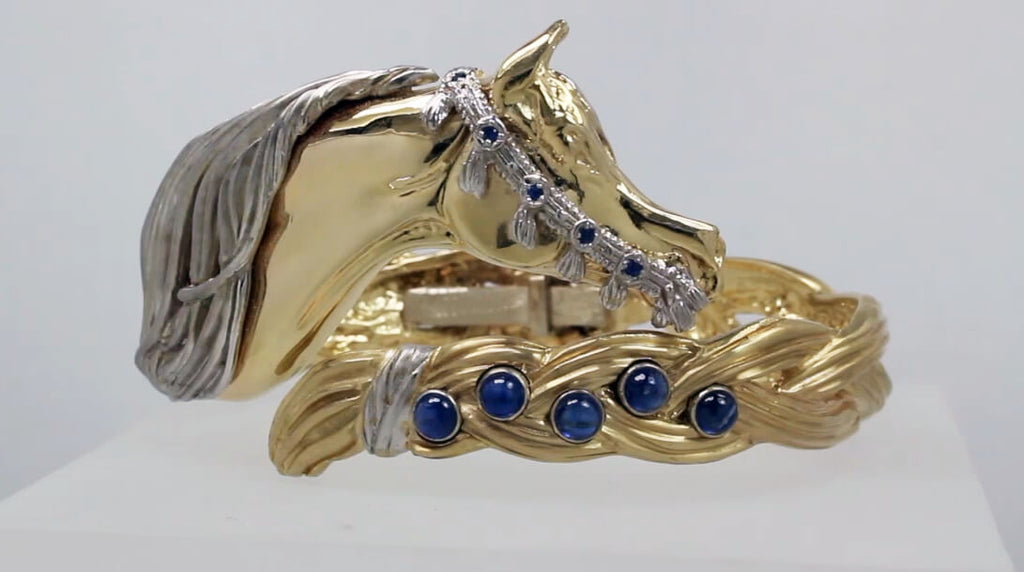 Braided Mane horse bracelet in solid gold with 1 carat of sapphires. this copyrighted design is handcrafted by Lesley Rand Bennett
