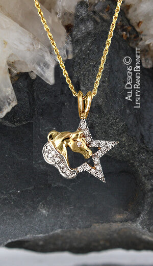 Diamond star pendant with horse head with pave mane 
