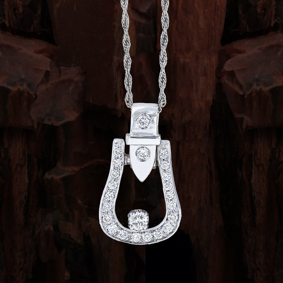 Western Stirrup Pendant1